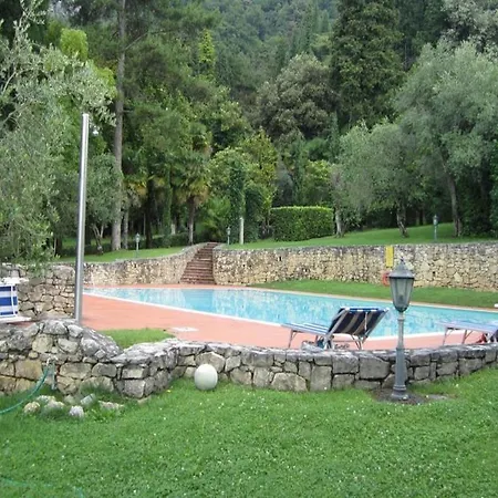 Villa Cipressi Garda (Verona)